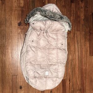 7AM Enfant Le Sac Igloo stroller bunting